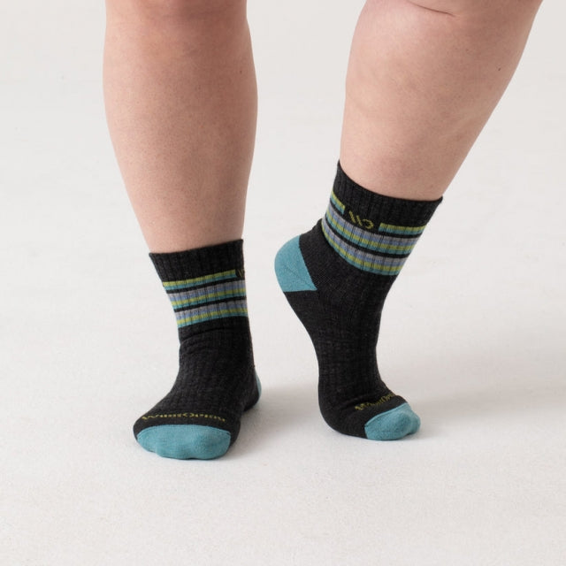 DARN TOUGH Womens Multi Stripe Cushioned Micro Crew Socks CHARCOAL