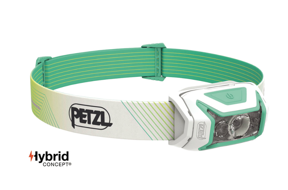 Petzl Actik Core Lamp XGREEN