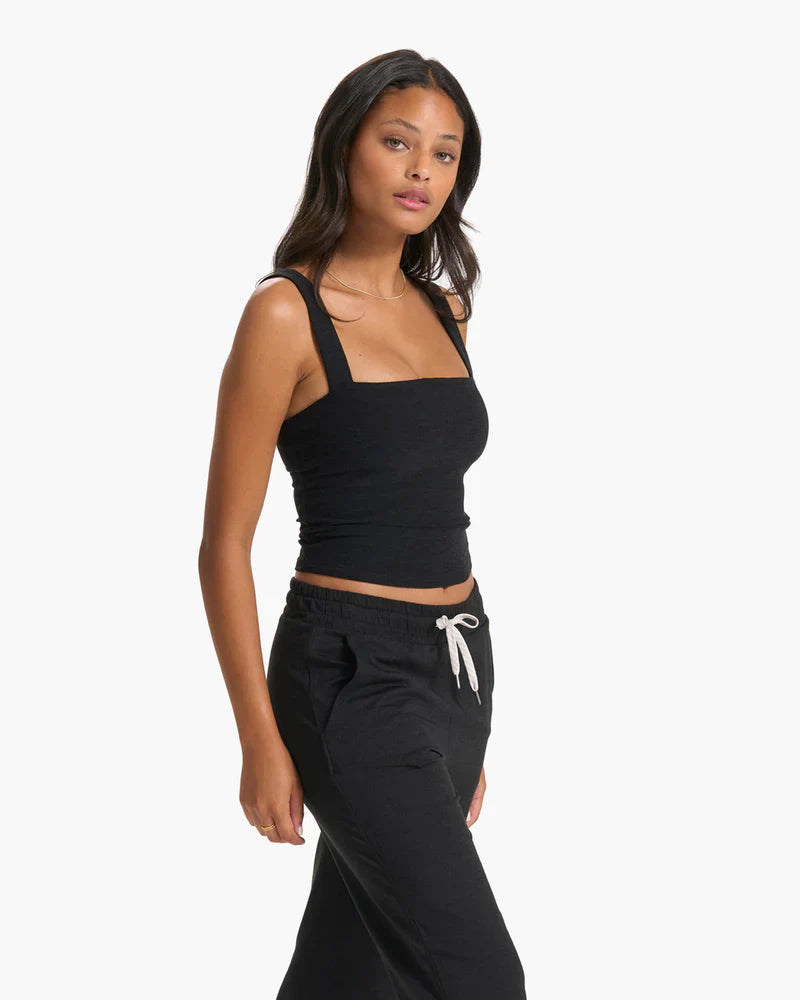VUORI Women's Elevation Square Neck Tank – J&H Outdoors VUORI Women's Elevation Square Neck Tank – J&H Outdoors