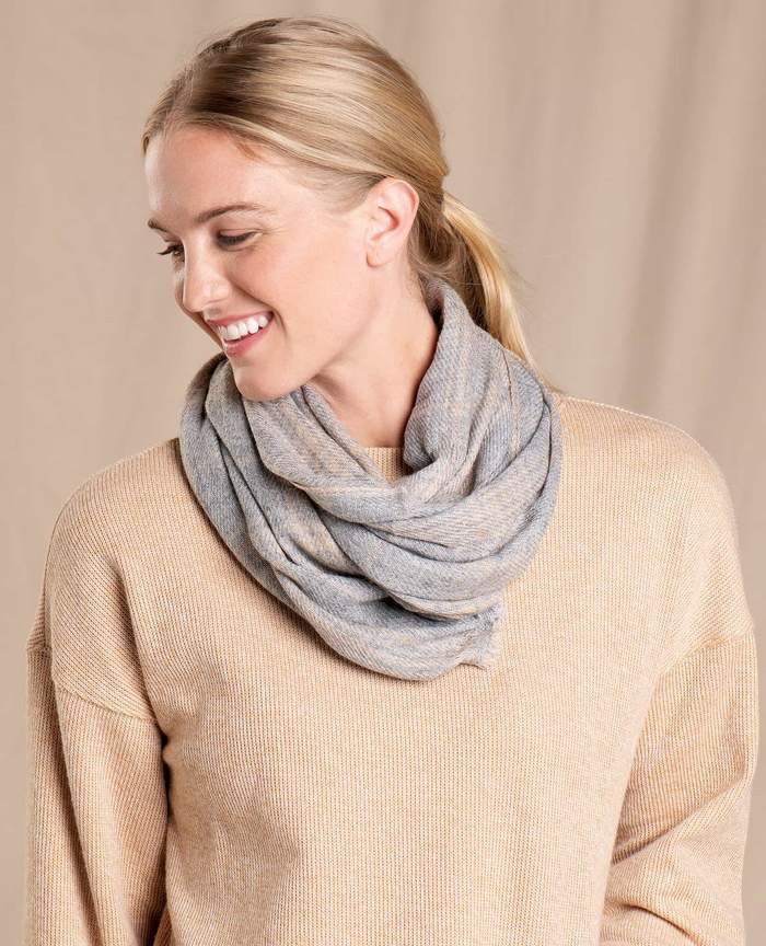 Toad&Co. Women's Namche Scarf | J&H Outdoors